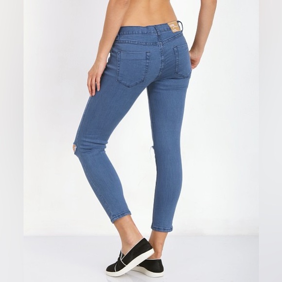 One by One Teaspoon Iggy’s Distressed Skinny Jeans - Picture 3 of 10